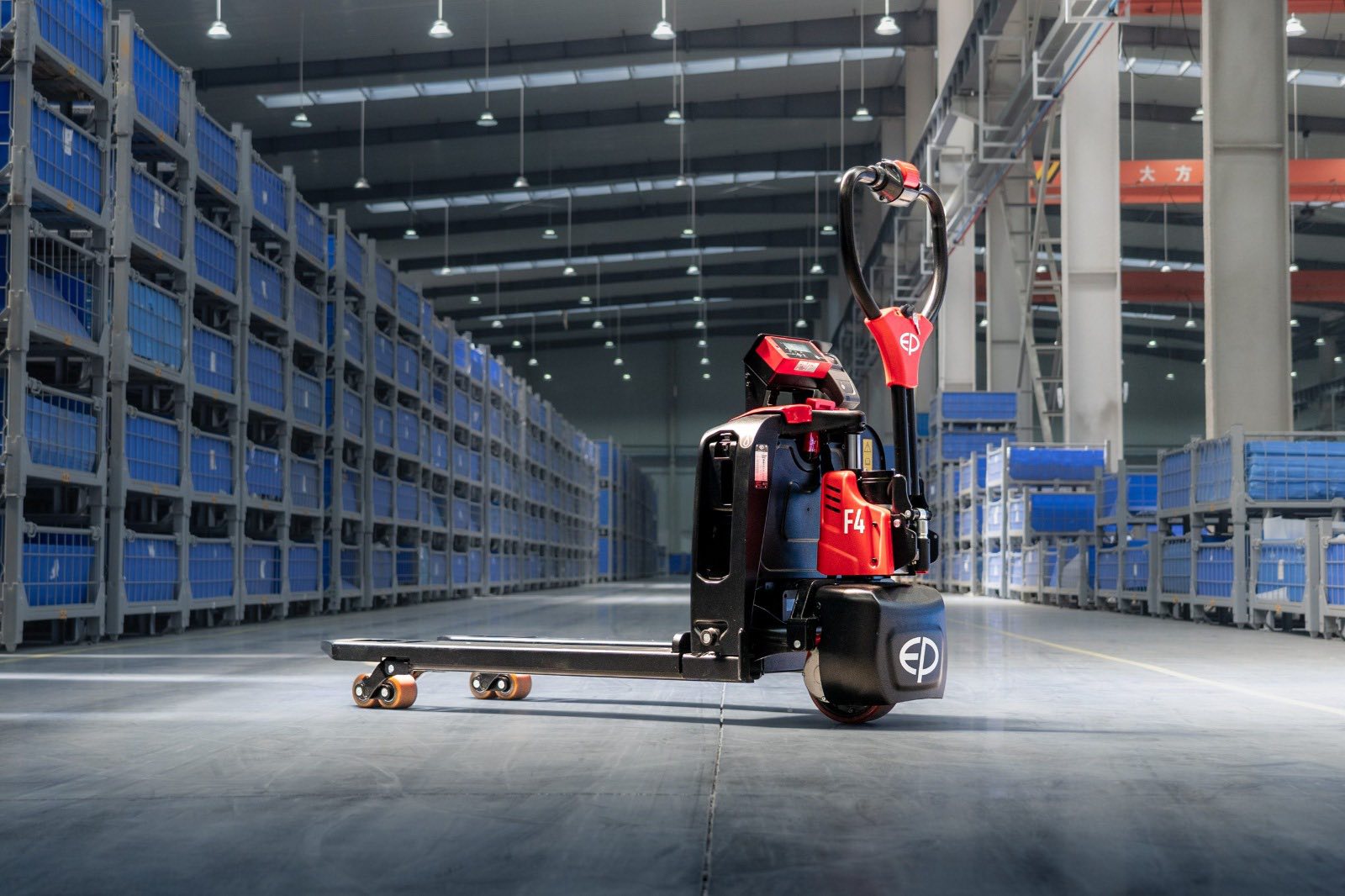 EP F4 — Sa vagom 1500kg